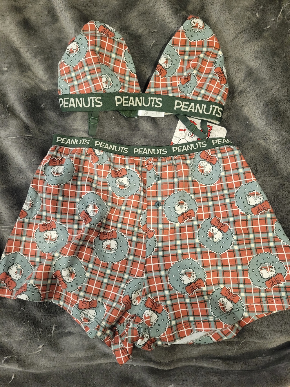 Peanuts Plaid Wreath Bra & Boxer Set - Red, Green, Gray